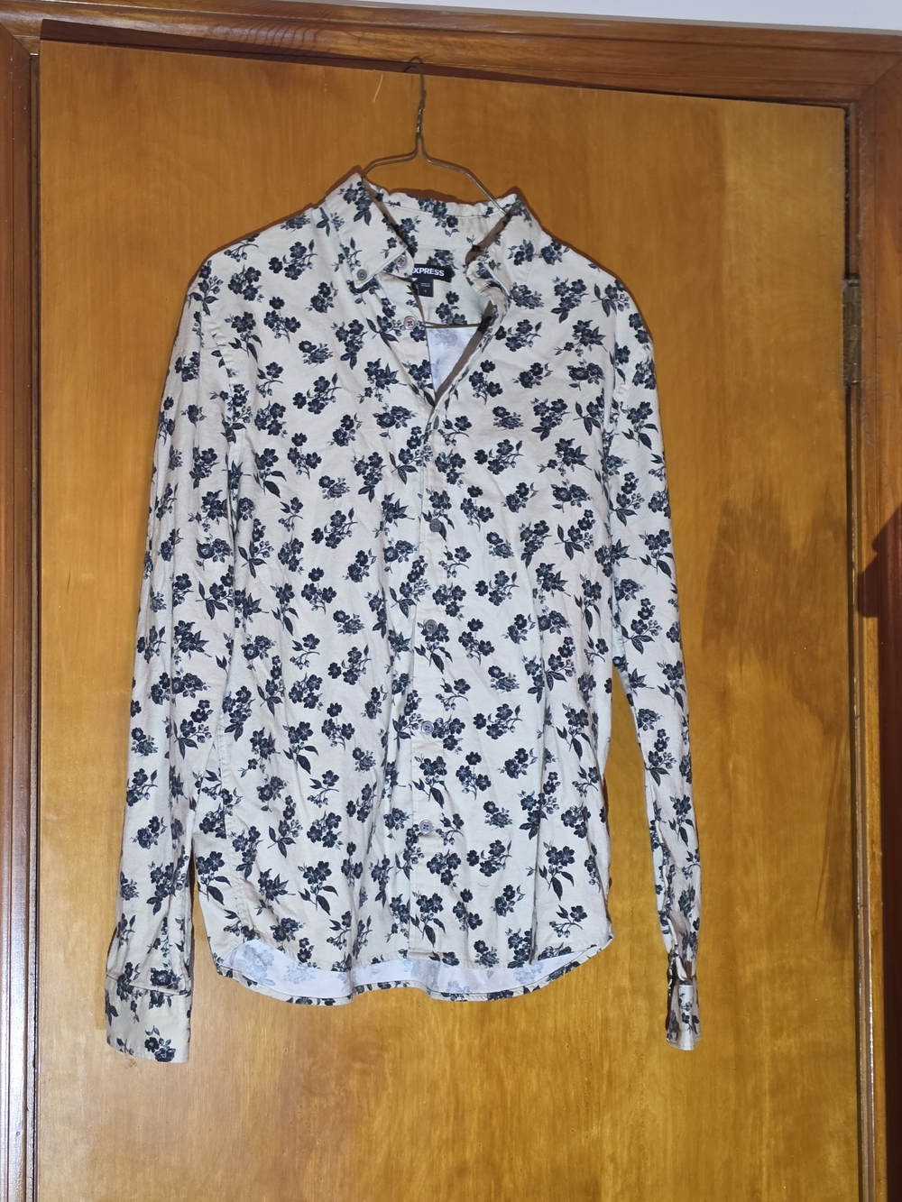 Express Men's Floral Button-Down Shirt Cream Navy Blue Long Sleeve Size Small